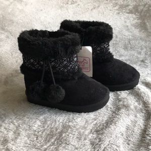 Toddler Girls Faux Suede Boots Size 8